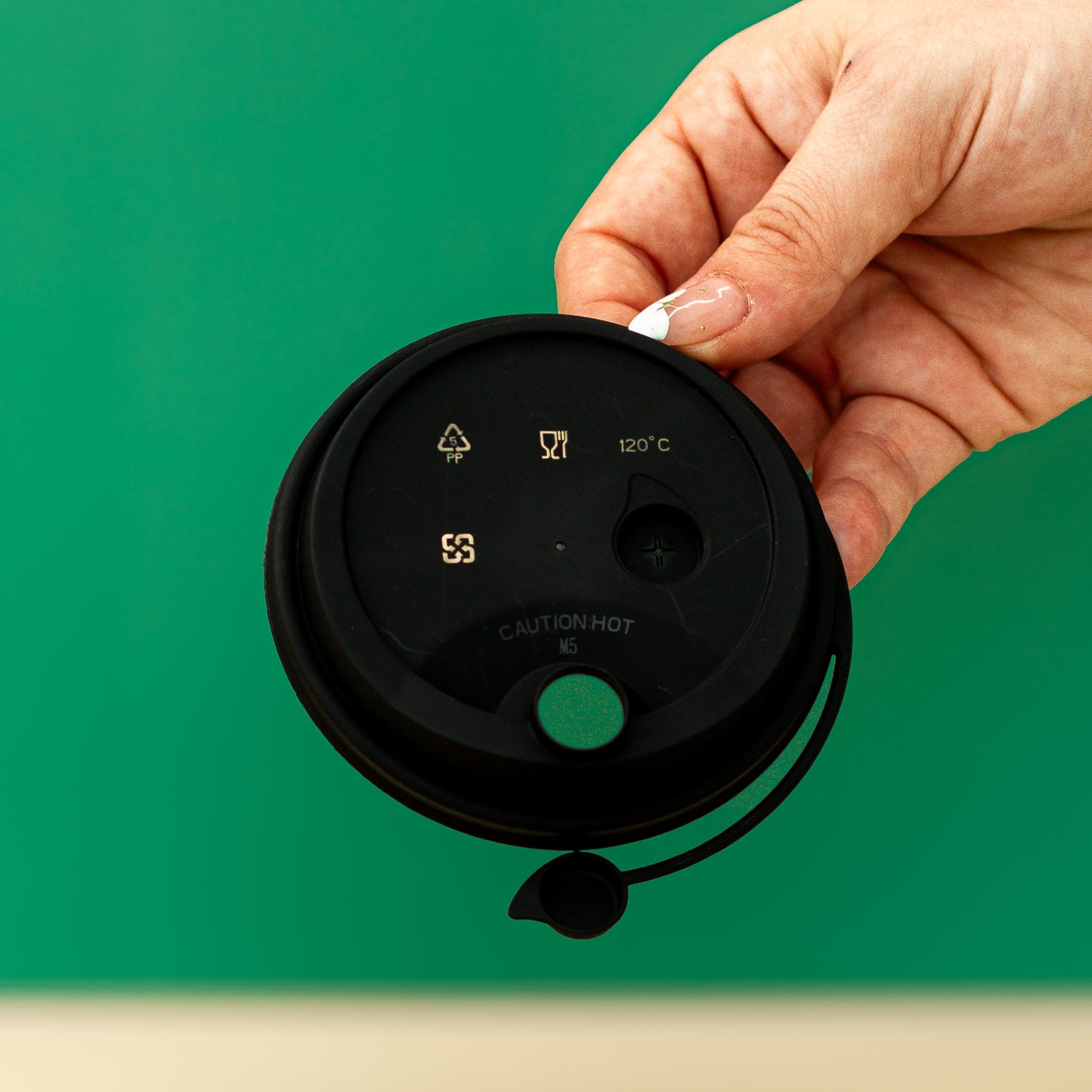 90mm Plastic Cup Lid with Plug | 1000 pcs